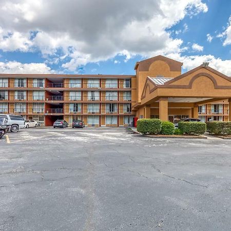 Budgetel Inn & Suites フォレストパーク エクステリア 写真