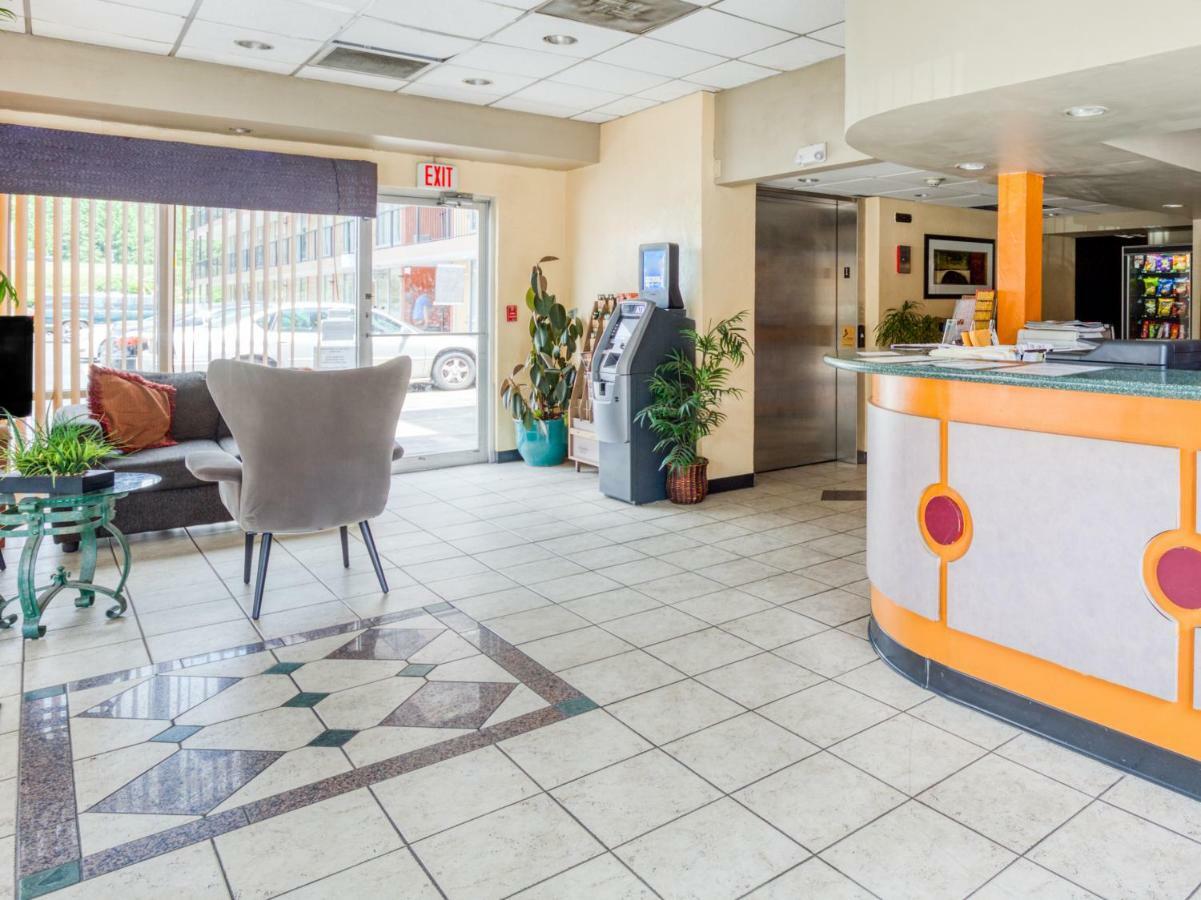 Budgetel Inn & Suites フォレストパーク エクステリア 写真